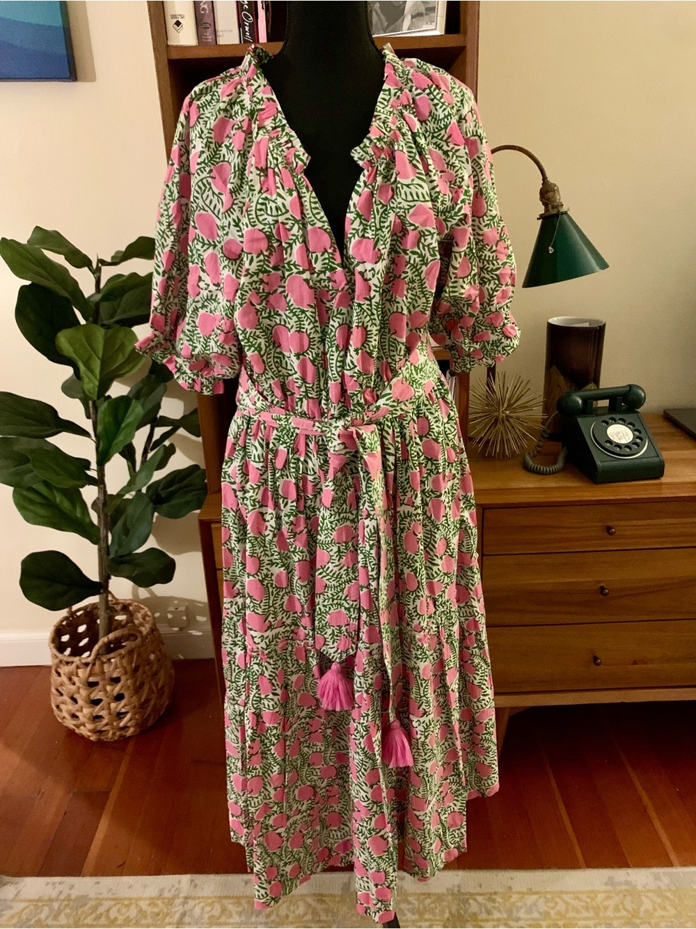 Millie Resort & Travel Pink Floral Tie-Waist Midi Dress